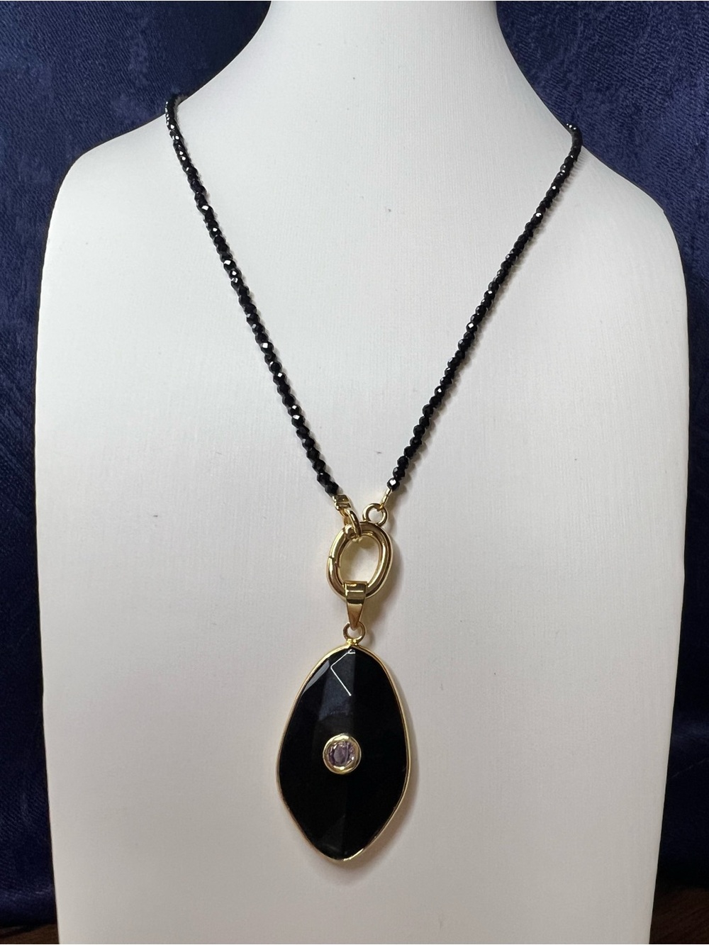 Genuine Onyx Gemstone Pendant with Onyx Gemstone Beaded Chain NWOT